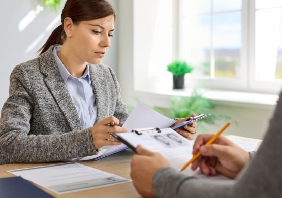 How to Evaluate Job Candidates Beyond Their Resume